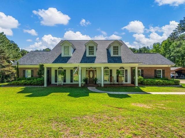 House for sale in Hamilton, Georgia