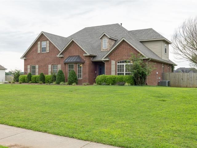 House for sale in Ark