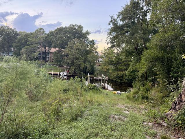 Land for sale in Niceville, Florida