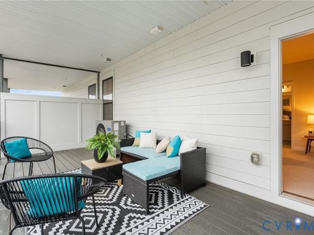 Condo for sale in Virginia