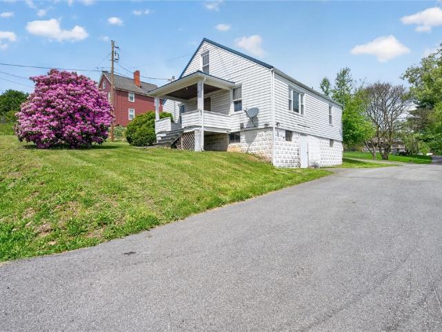 House for sale in Adrian, Pennsylvania