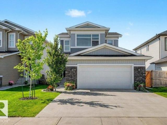 House for sale in Stony Plain, Alberta