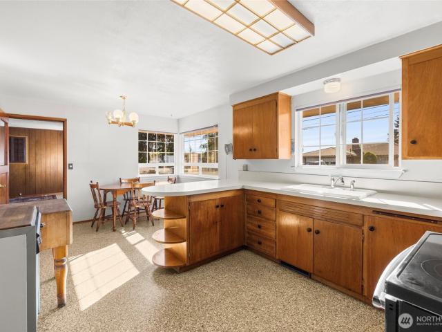 House for sale in Washington