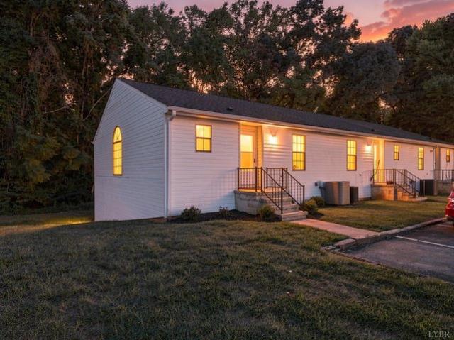 Townhouse for sale in Virginia