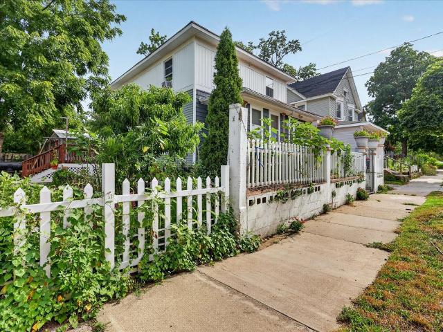 House for sale in Third Ward, Grand Rapids