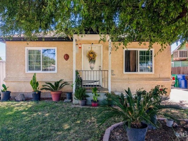 House for sale in Shafter, California