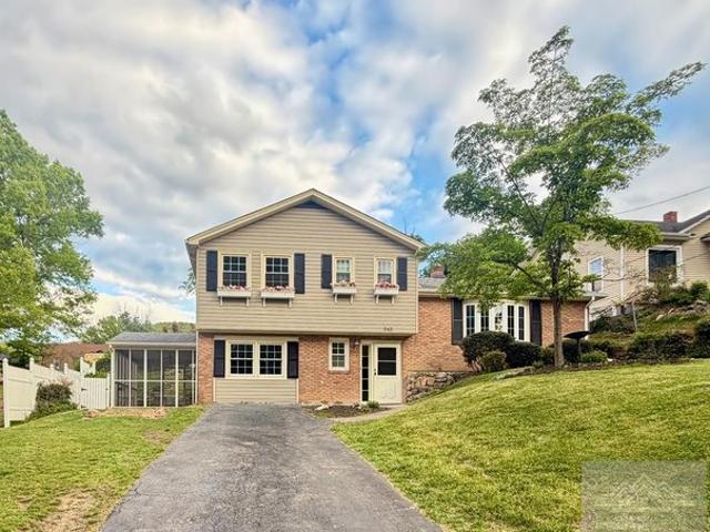 House for sale in Virginia