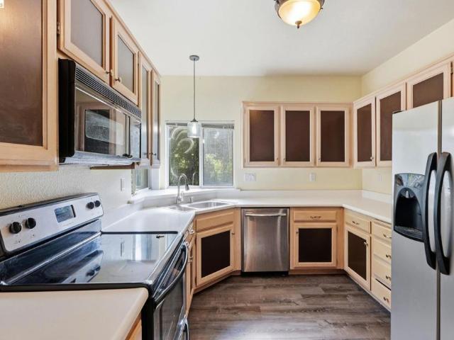 Condo for sale in Hercules, California