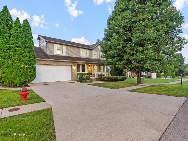 House for sale in Simpsonville, Kentucky