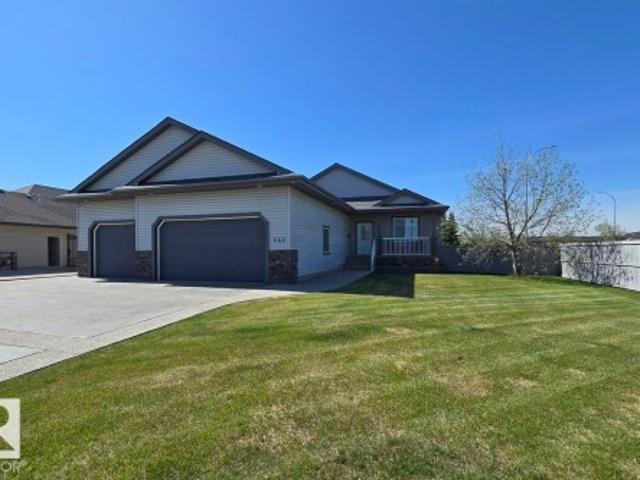 House for sale in Fort Saskatchewan, Alberta