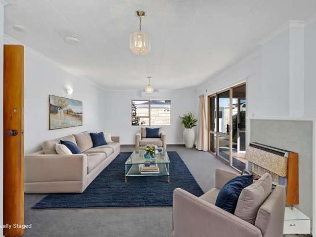 Townhouse for sale in Hillsborough, Taranaki