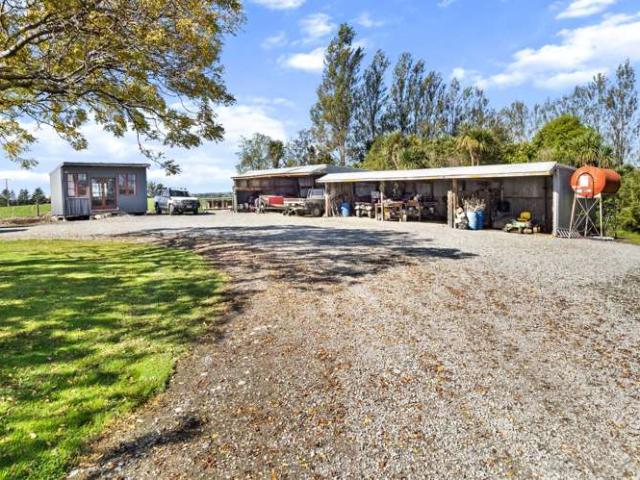 Property for sale in Kerrytown, Canterbury
