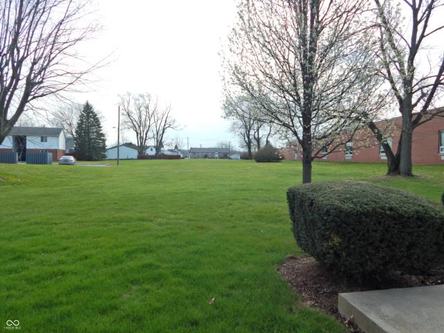Condo for sale in Pittsboro, Indiana