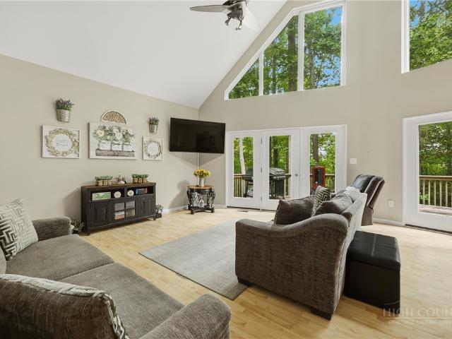House for sale in Jefferson, North Carolina