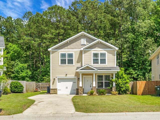 House for sale in Moncks Corner, South Carolina