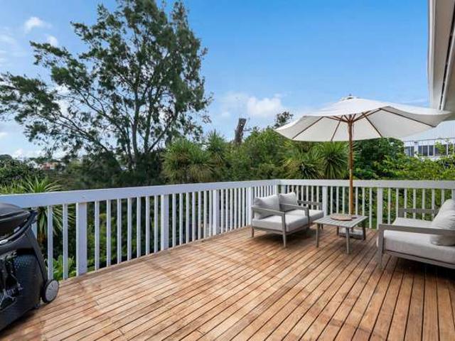House for sale in Wairau Valley