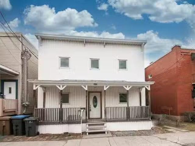 House for sale in Saint-jean-sur-richelieu, Quebec