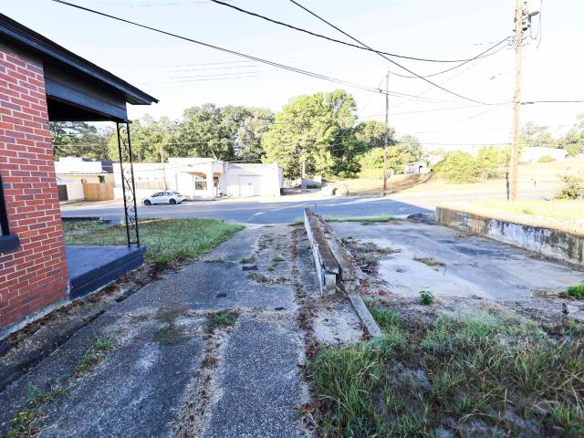 Commercial for sale in Camden, Ouachita County