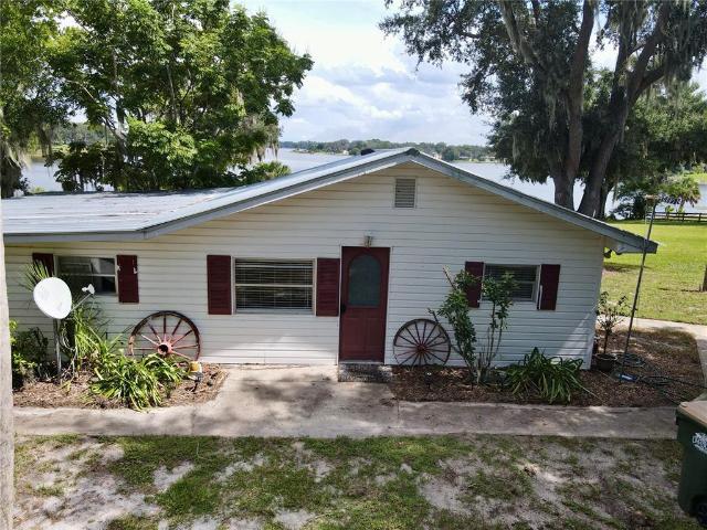 Property for sale in Umatilla, Florida