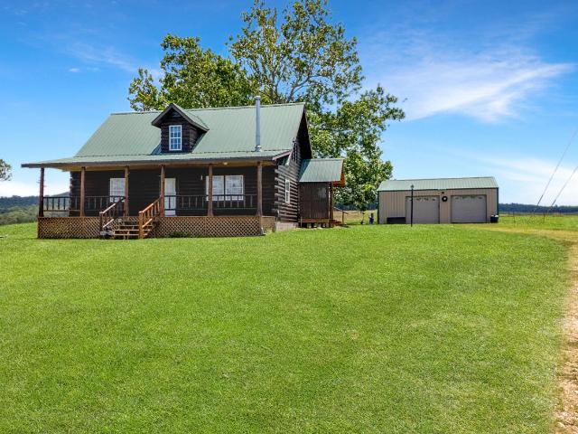 House for sale in Theodosia, Missouri