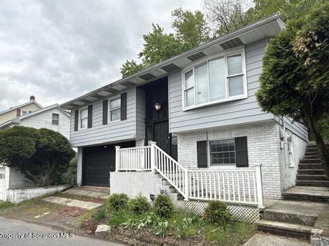 House for sale in Carbon, Pennsylvania