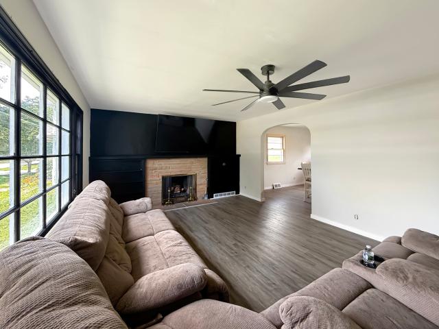 House for sale in Ford, Illinois