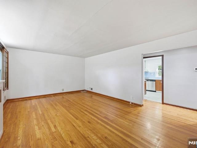House for sale in River Edge, New Jersey
