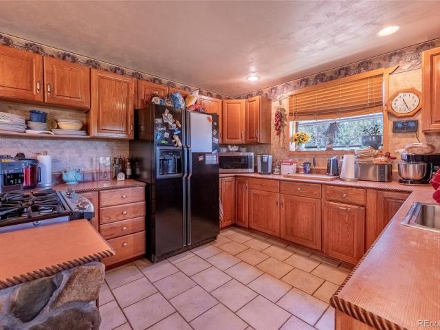 House for sale in Gulnare, Aguilar