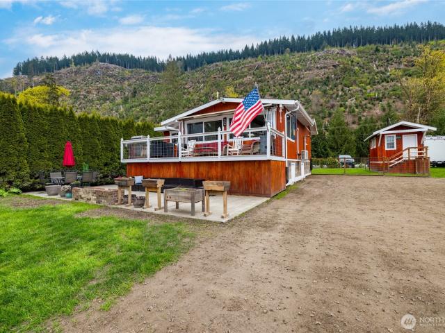 House for sale in Washington