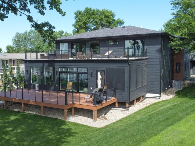House for sale in Okoboji, Iowa