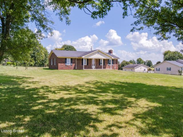 House for sale in Springfield, Kentucky