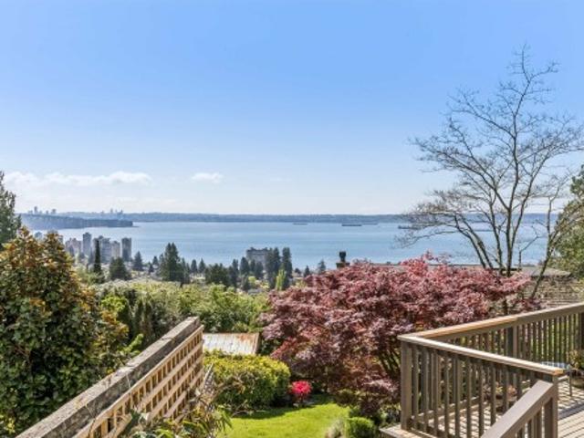 House for sale in West Vancouver, British Columbia