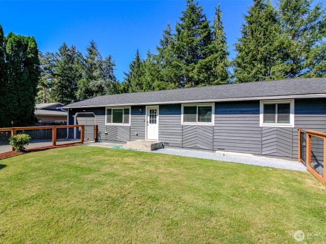 House for sale in Black Diamond, Washington