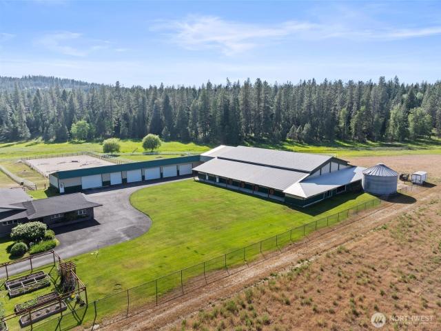 House for sale in Chattaroy, Washington