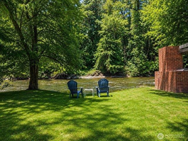 House for sale in Maple Valley, Washington