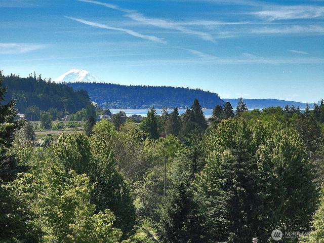 House for sale in Langley, Washington