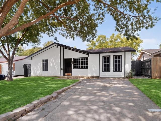 House for sale in Lakeview, Grand Prairie