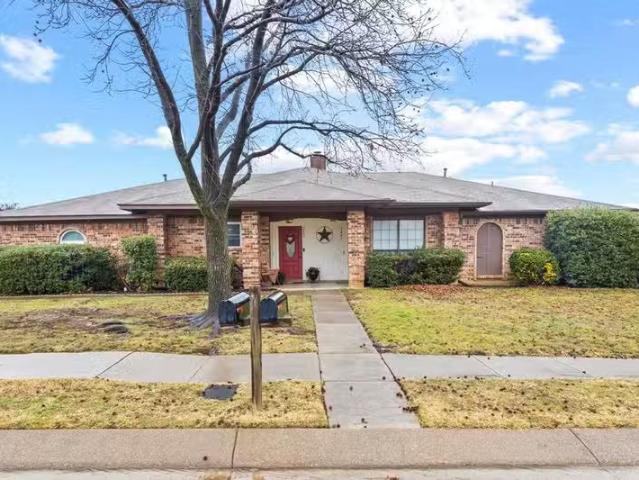 House for rent in Arlington