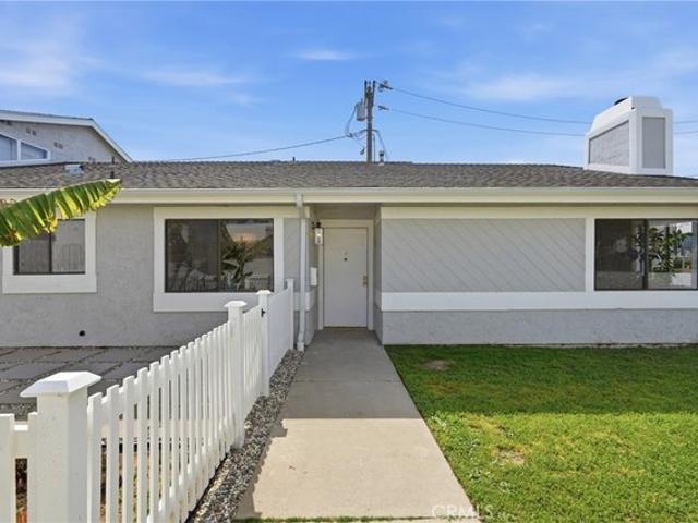Townhouse for sale in Lomita, California