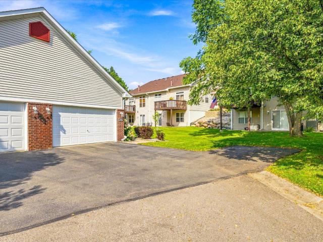 Townhouse for sale in Chanhassen, Carver County