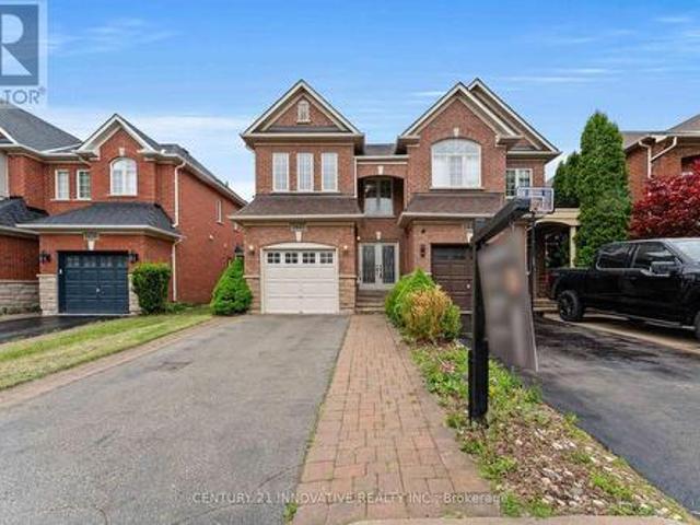 House for sale in Oakville, Ontario