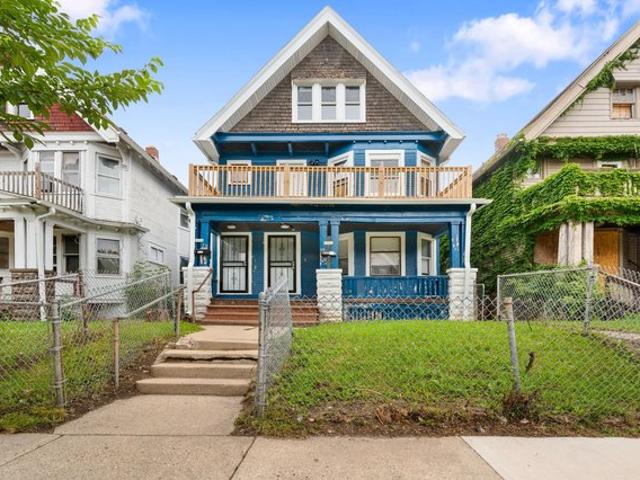 House for sale in Milwaukee, Wisconsin