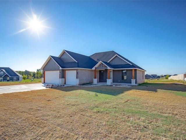 House for sale in Blanchard, McClain County