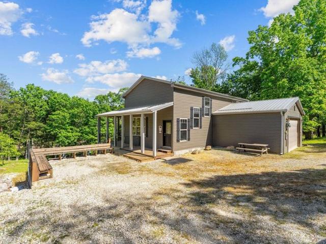 House for sale in Barry, Missouri