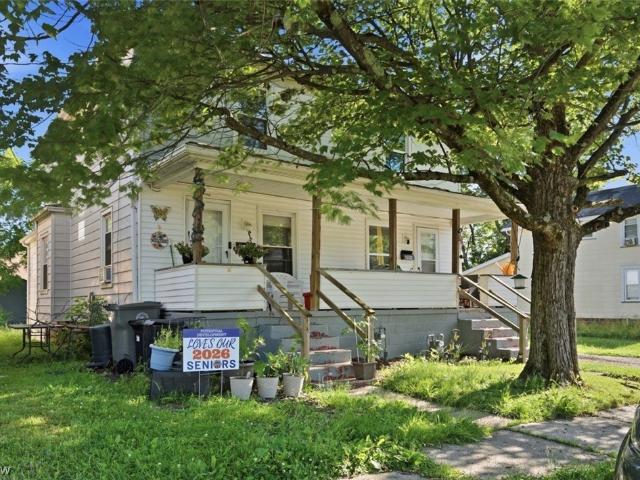 House for sale in Youngstown, Ohio