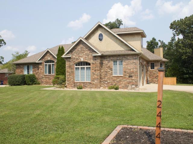 House for sale in Laclede, Missouri