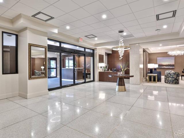 Commercial for sale in Roselawn, Ohio