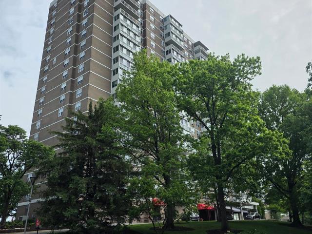 Condo for sale in Roselawn, Ohio