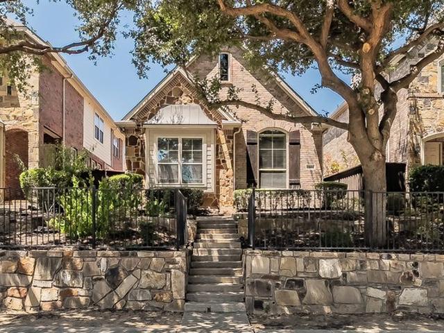 House for sale in Denton, Texas