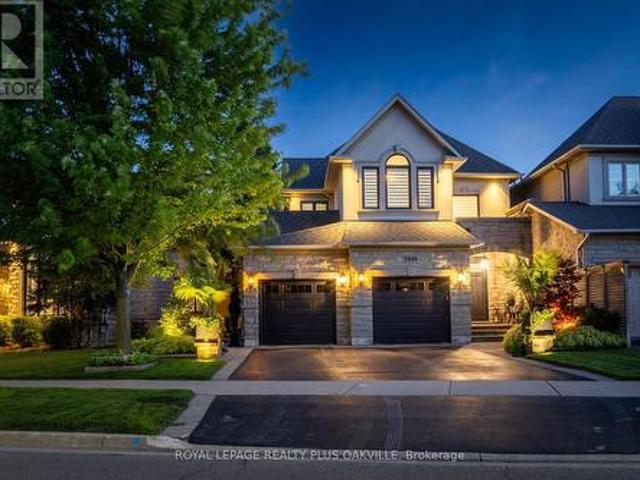 House for sale in Oakville, Ontario